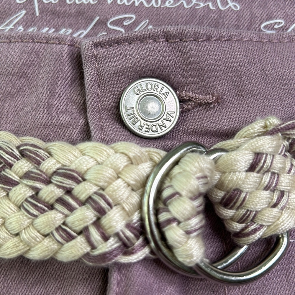 Gloria Vanderbilt Capri Pants - Picture 9 of 15